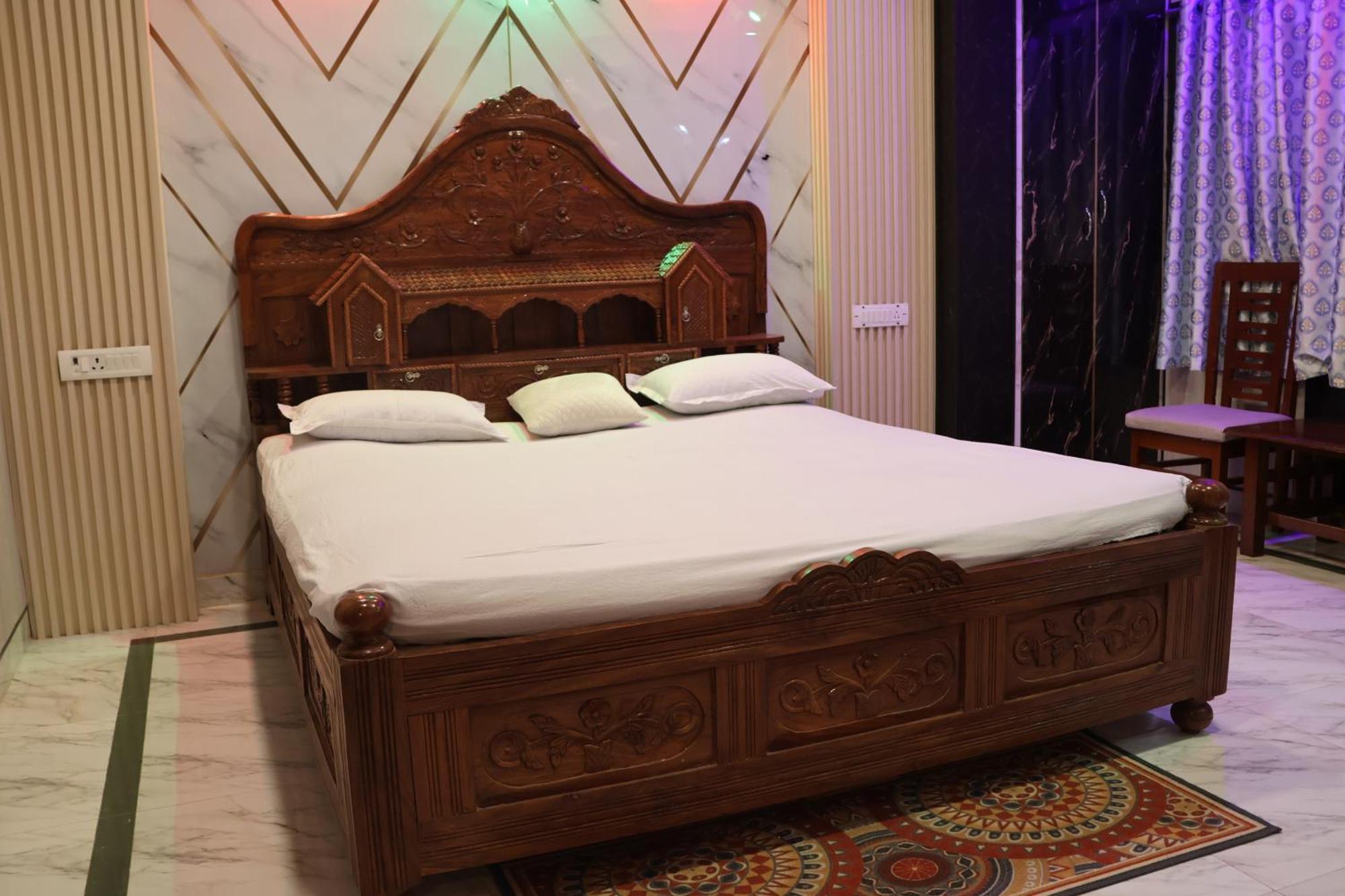 Hotel Maharaja Palace Bhāgalpur Kültér fotó